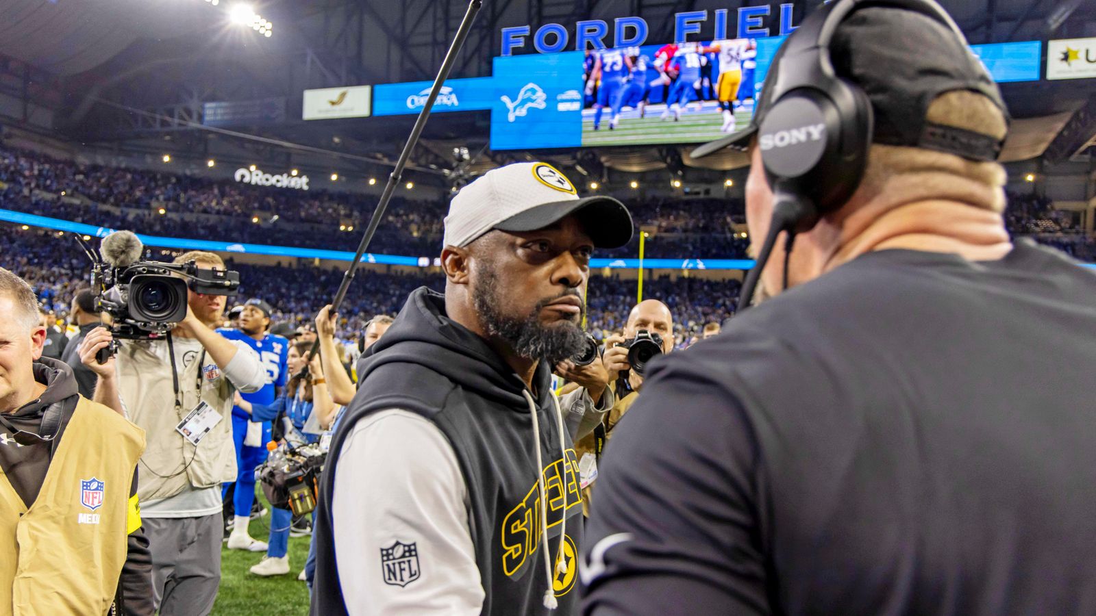 "Greater Autonomy": Steelers Defense Will Have A New Life After Stale Approach (Steelers News). Photo by David Reginek / Imagn Images