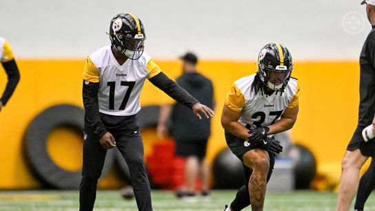 Steelers' Riley Nowakowski