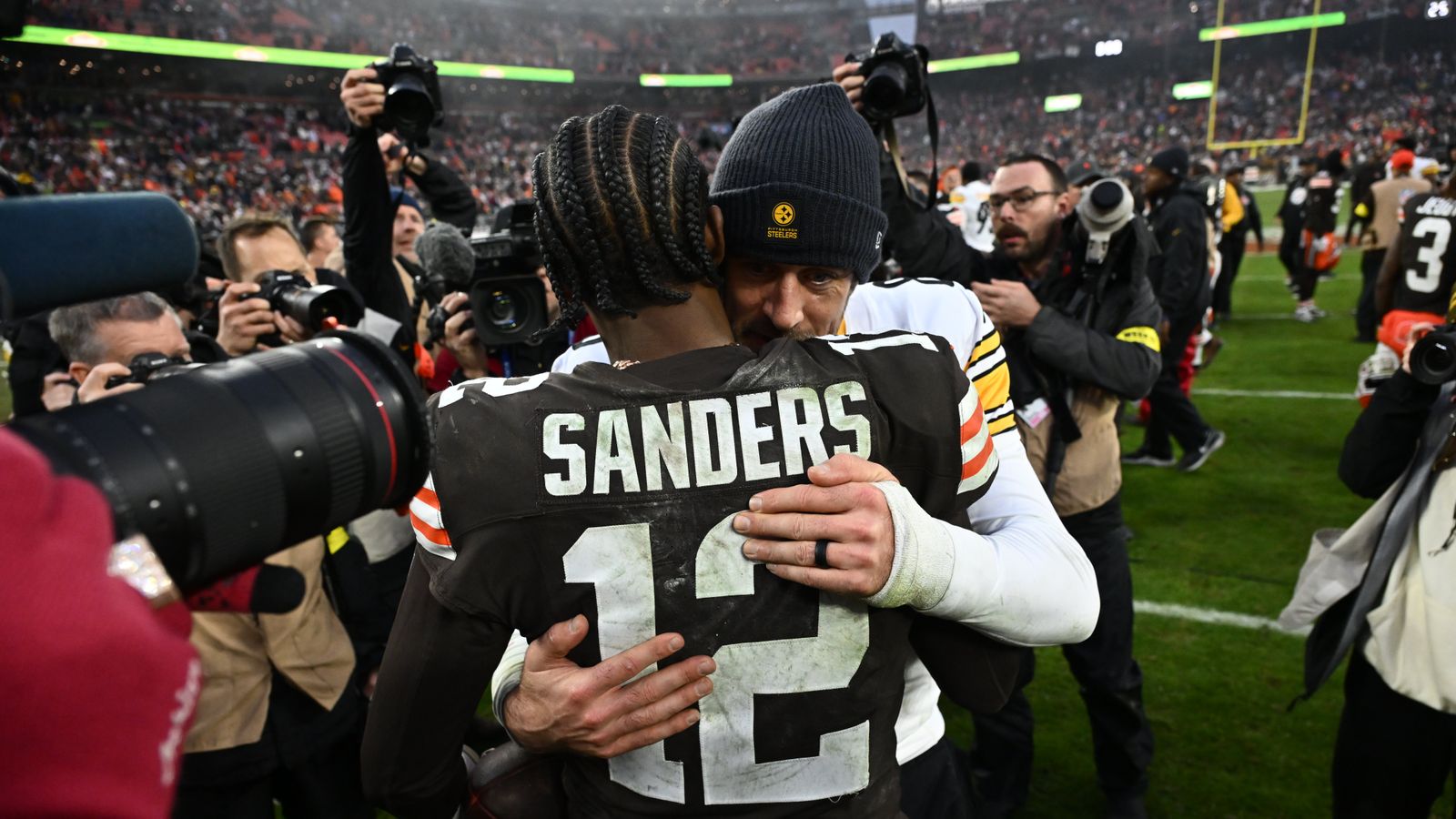 Browns' Shedeur Sanders Caused Major Problem For Steelers' Will Howard That Still Impacts Him Today (Steelers News). Photo by Ken Blaze / Imagn Images
