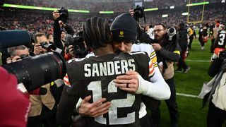 Browns' Shedeur Sanders Caused Major Problem For Steelers' Will Howard That Still Impacts Him Today (Steelers News). Photo by Ken Blaze / Imagn Images