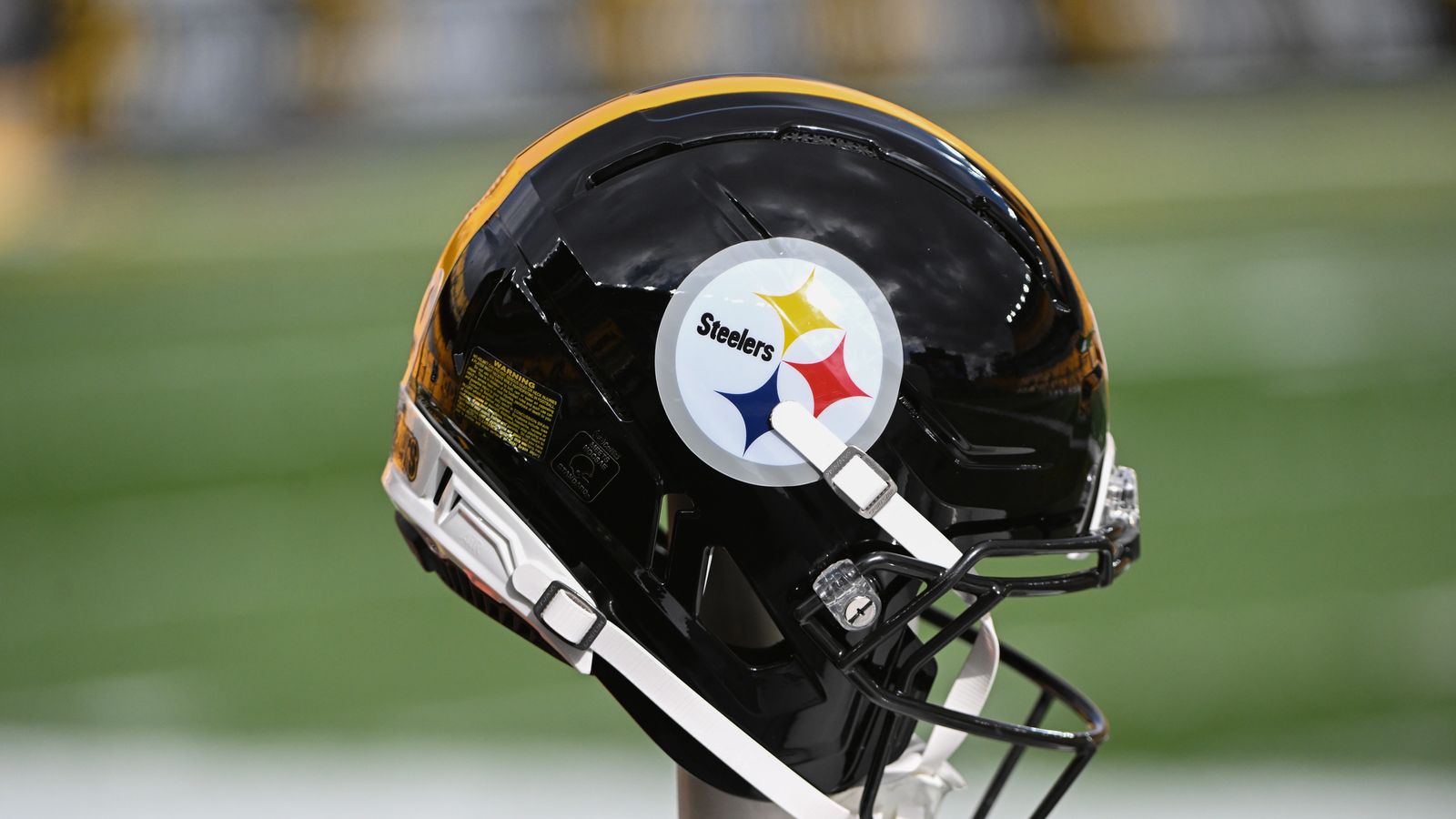 Steelers Left Those In The League "Shocked" By Taking A Risk On A Player No Other Team Dared To (Steelers News). Photo by Barry Reeger / Imagn Images