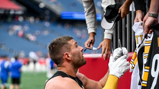 Steelers' Philosophy Gets Embarrassed As Roster Is Largely Exposed. Photo by Brian Fluharty / Imagn Images