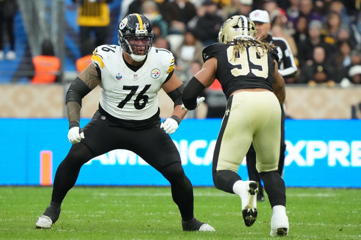 Steelers' Troy Fautanu Steelers' Troy Fautanu