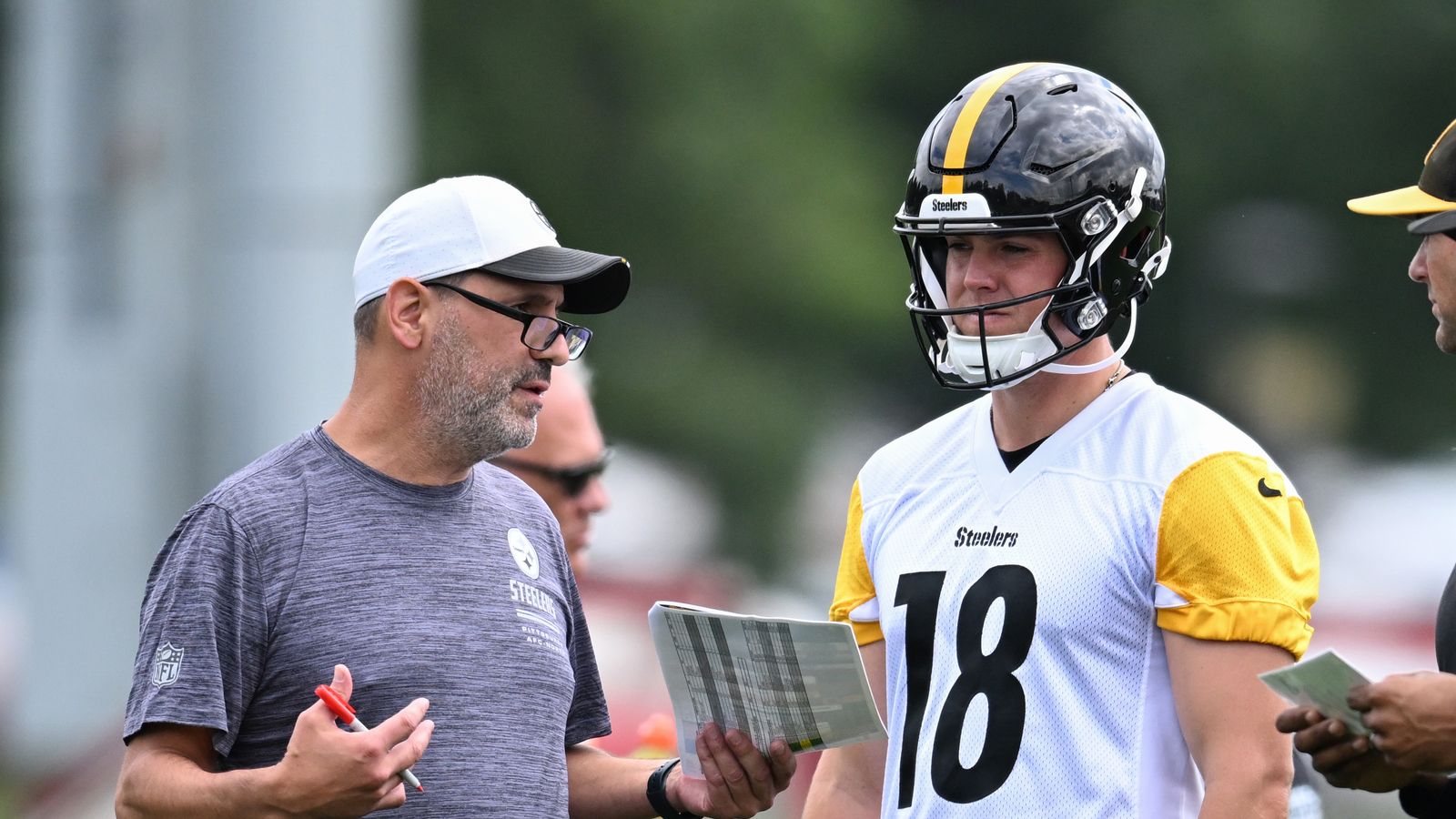 Steelers' Will Howard Gives Behind The Scenes Look At Tight Quarterback Battle (Steelers News). Photo by Barry Reeger / Imagn Images