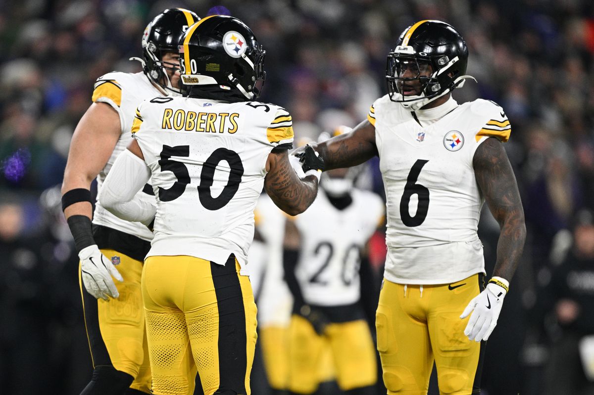 Steelers Elandon Roberts and Patrick Queen