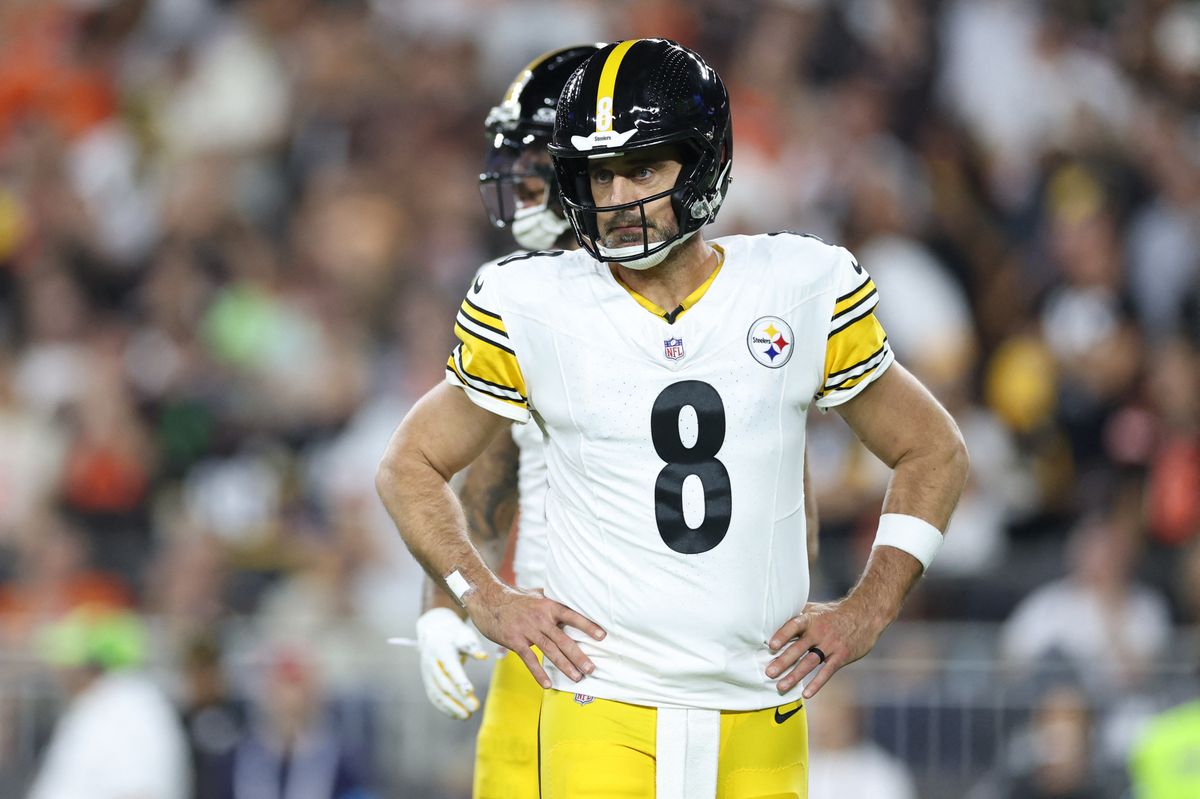 Steelers' Aaron Rodgers Steelers' Aaron Rodgers