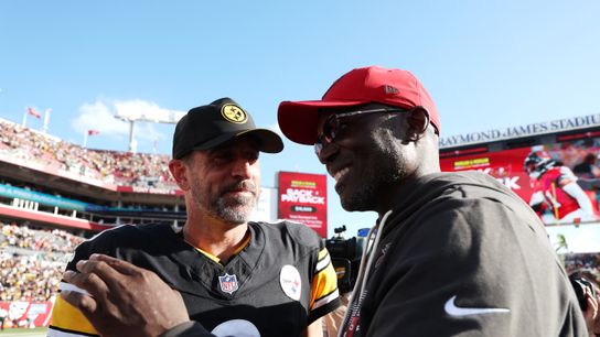 Steelers' Aaron Rodgers Has Daring Comments For Buccaneers' Glazer Family (Steelers News)