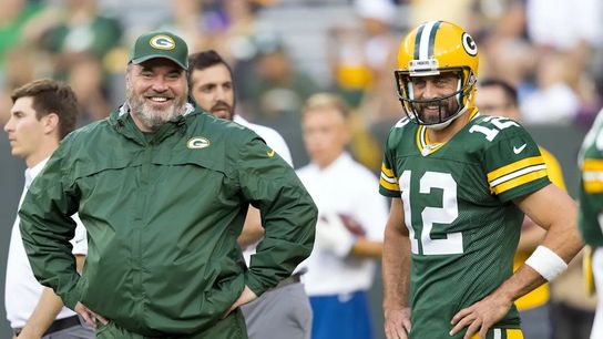 Steelers Get Surprising News About Aaron Rodgers With Emergence Of Mike McCarthy In Head Coach Search. Photo by Jeff Hanisch / Imagn Images