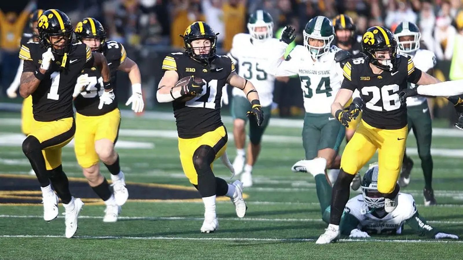 Steelers May Have Been Forced To Select New Return Man Kaden Wetjen Earlier Than Anticipated (Steelers News). Photo by Matthew Holst / Getty Images