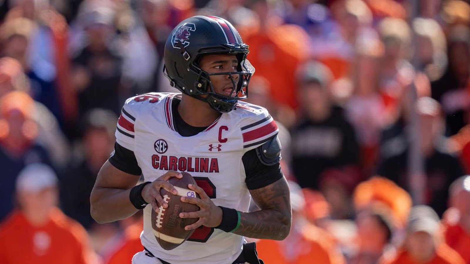 Steelers Likely Miss Out On 2026 Quarterback Prospect  (Steelers News). Photo by Jacob Kupferman / Associated Press