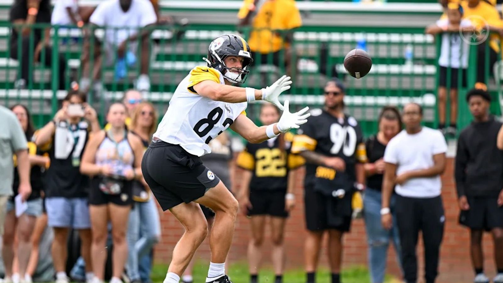Steelers' Offense Is Continuing To Build Legitimate Chemistry: "Everyone Is Buying In" (Steelers News). Photo by Jordan Perez / Pittsburgh Steelers