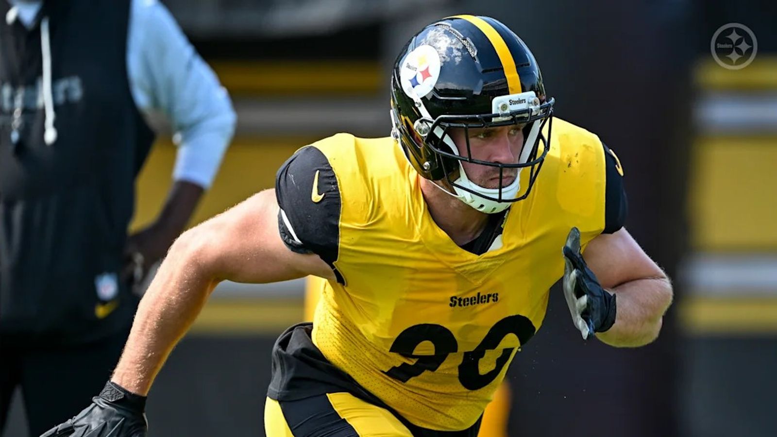 Steelers' Pass Rush Has A Huge Opportunity To "Make Blitzburgh Return" In 2026 (Steelers News). Photo by Karl Roser / Pittsburgh Steelers