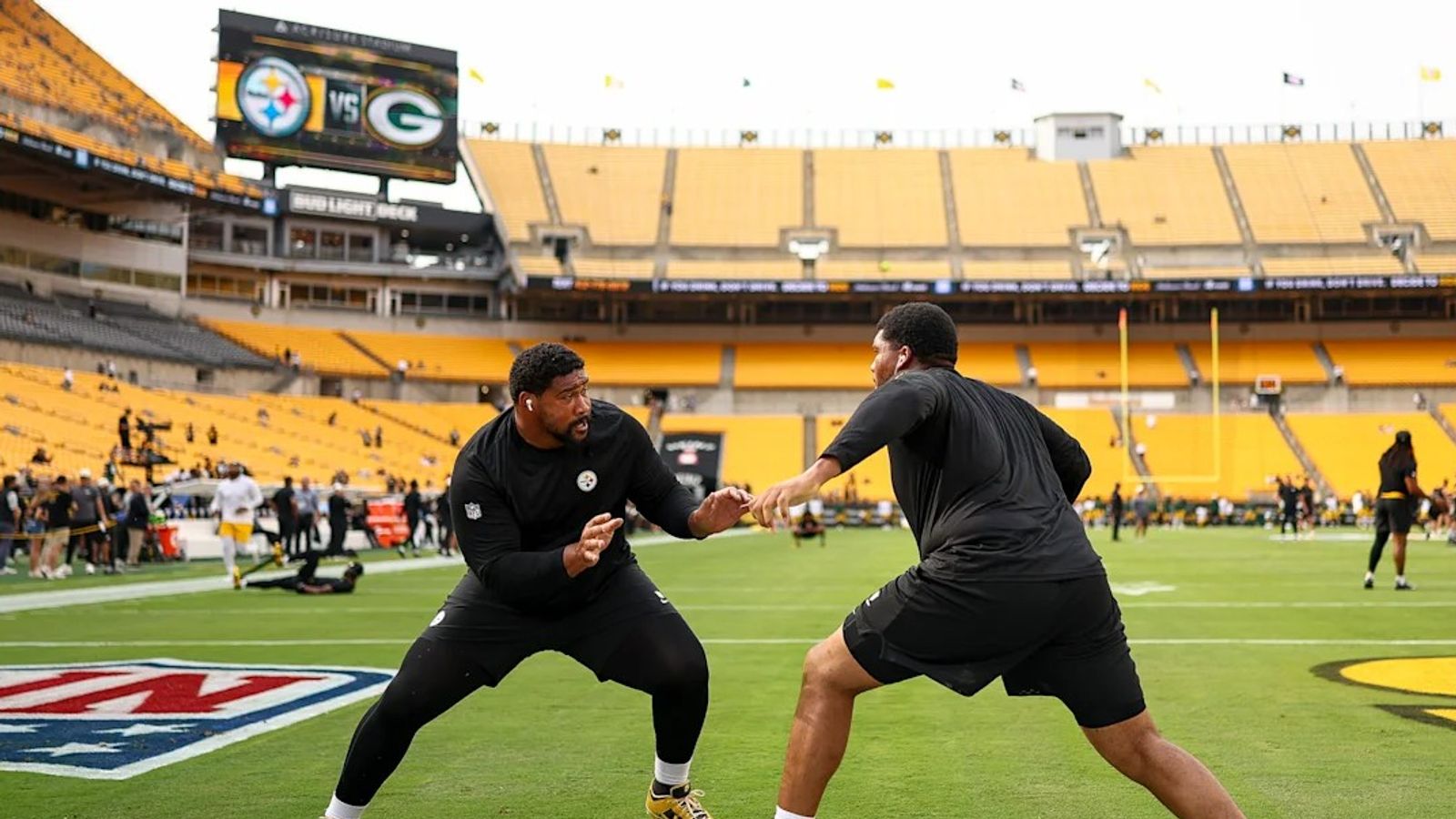 Steelers Have "Huge Defensive Linemen" In 2026 That Could Pay Off Quickly (Steelers News). Photo by Emilee Fails / Pittsburgh Steelers