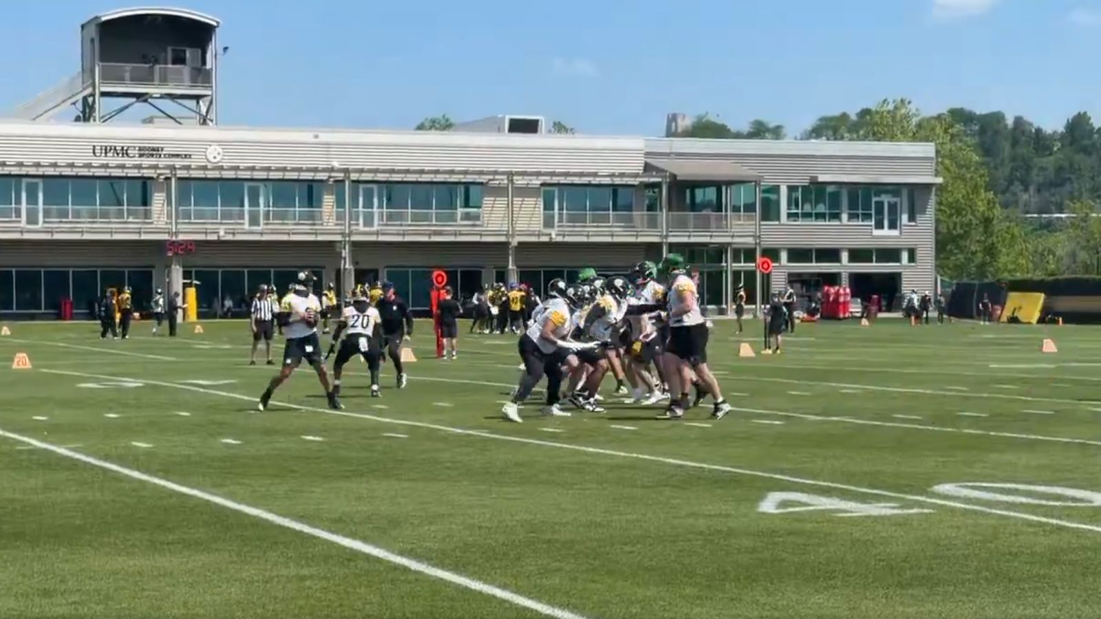 Steelers Insider Detailed The True Importance Of Aaron Rodgers Showing Up For OTAs (Steelers News). Photo by X: @bepryor