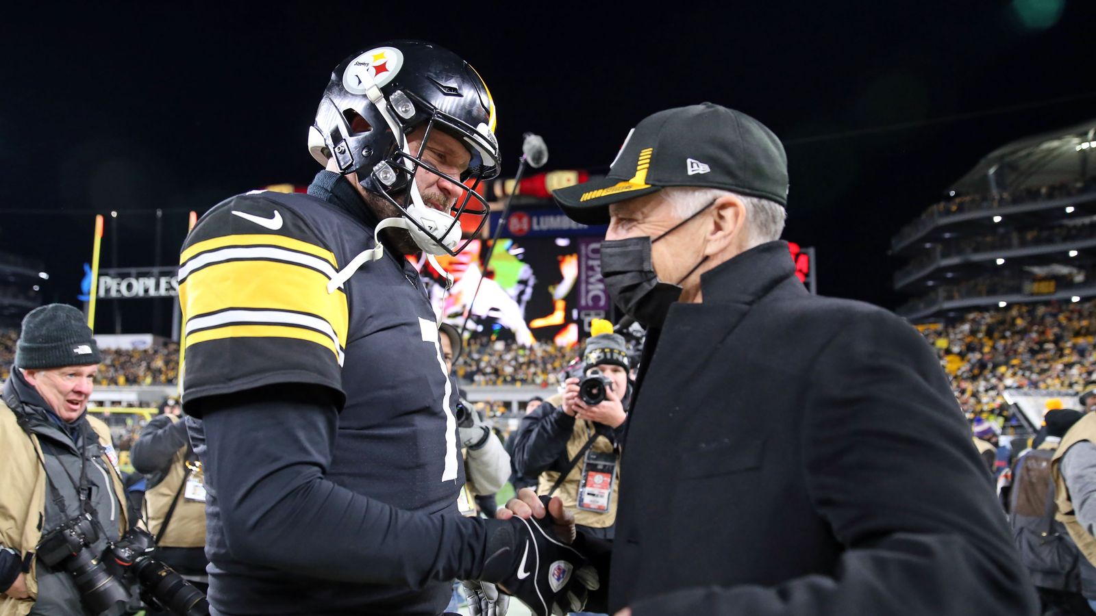 Steelers' Art Rooney II Gets Urgent Wake Up Call From Ben Roethlisberger: "It's Not A Good Thing" (Steelers News). Photo by Joshua Gunter / Cleveland.com