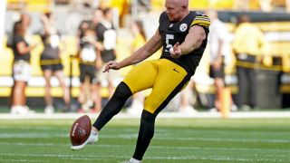 Steelers Recent Move Reveals Team Is Uncomfortable At Punter Ahead Of 2026 Training Camp (Steelers News). Photo by Matt Freed / AP Photo