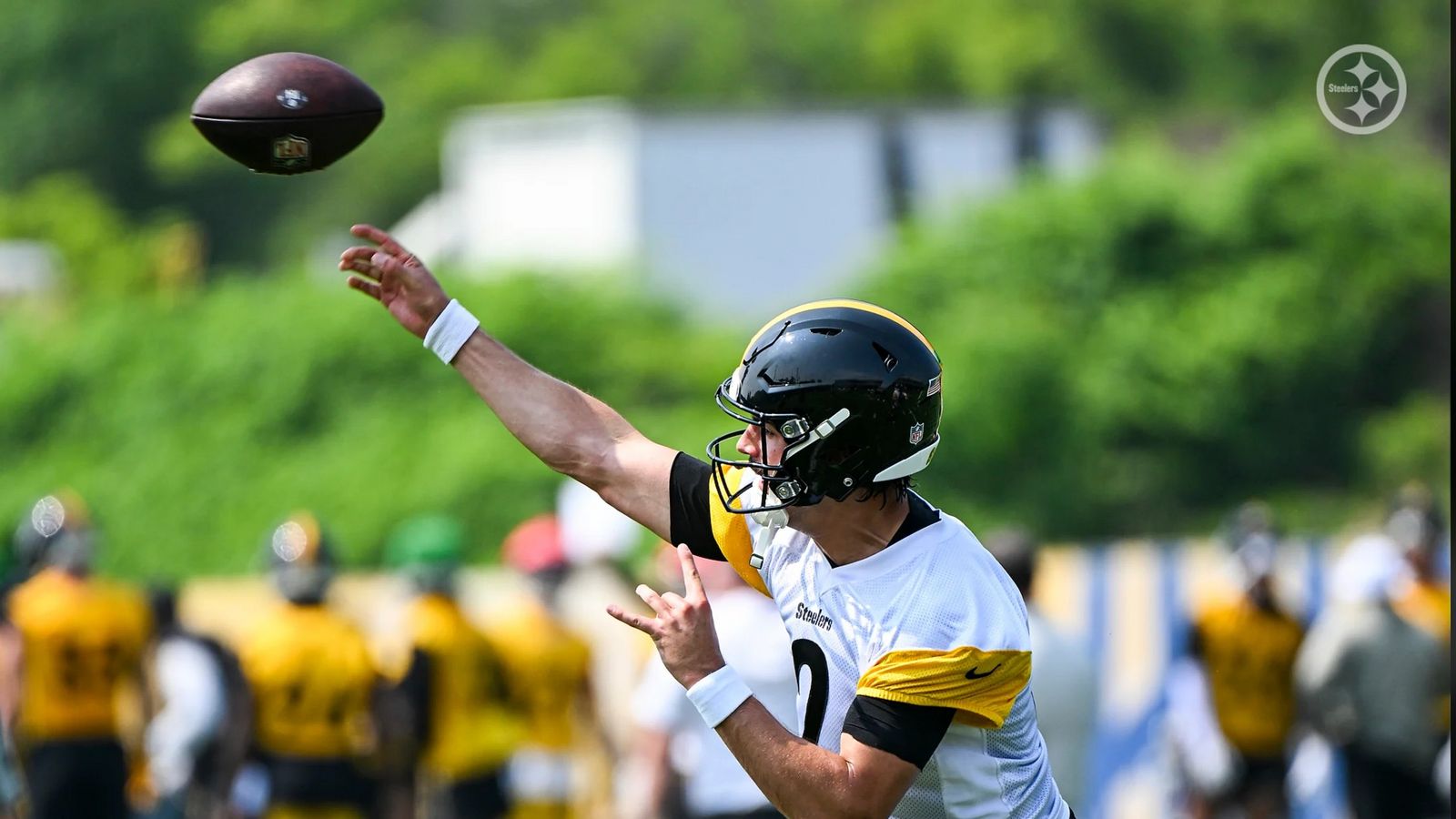 Steelers' Mason Rudolph Was Very Direct After Aaron Rodgers Officially Signs (Steelers News). Photo by Taylor Ollason / Pittsburgh Steelers