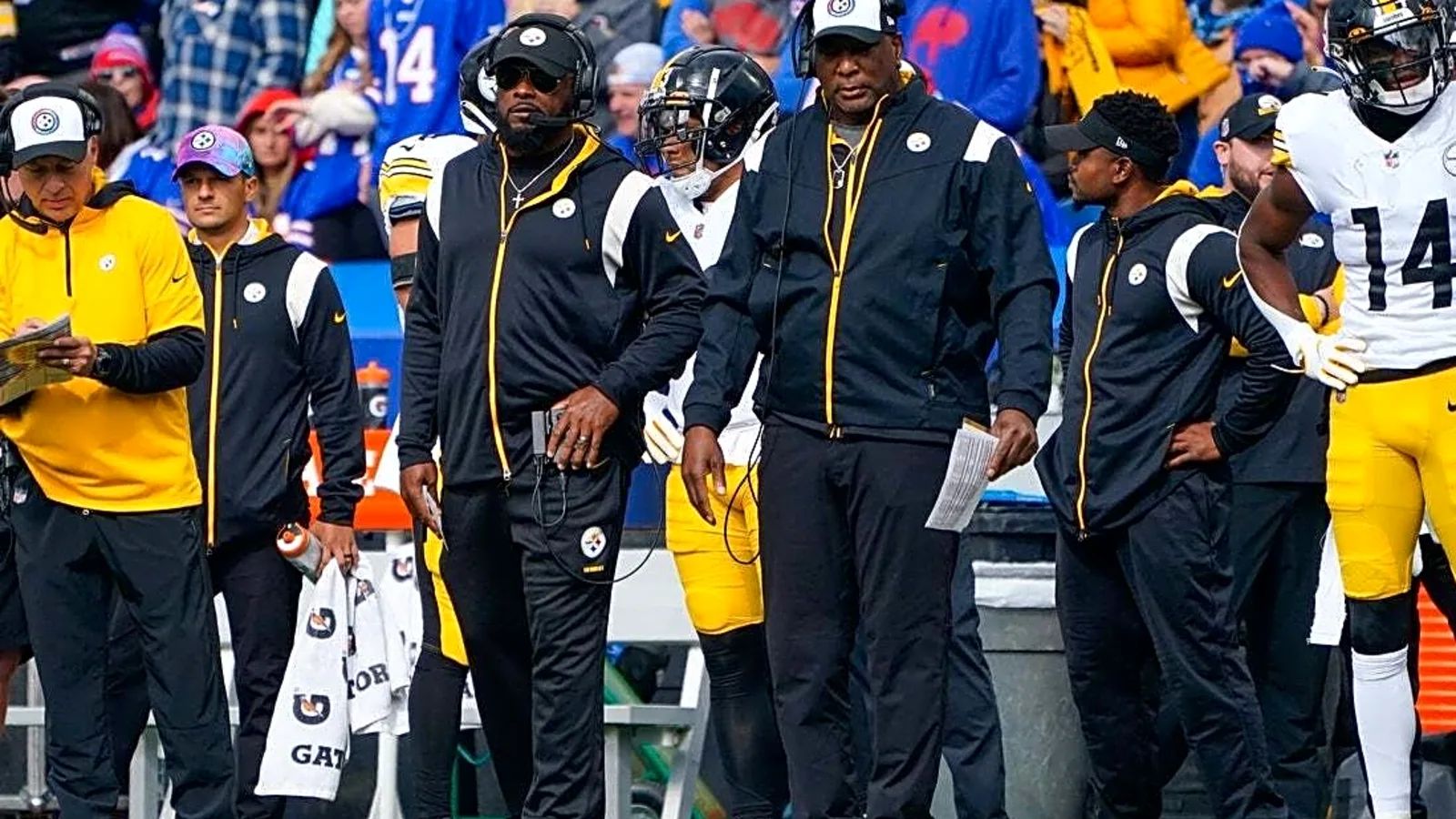 Steelers Now Have Great Defensive Coordinator Option That Just Became Available After Week 18 (Steelers News). Photo by Gregory Fisher / Imagn Images