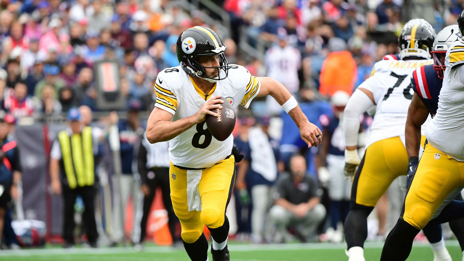 Steelers' Aaron Rodgers Is Looking To Increase The Role Of 1 Teammate (Steelers News). Photo by Bob DeChiara / Imagn Images
