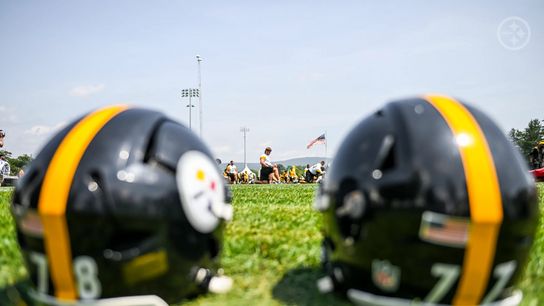 Steelers Host 5 Players To Fill Roster Spots After Alarming Issues Pop Up. Photo by Alysa Rubin / Pittsburgh Steelers