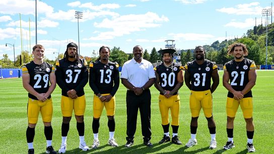 Steelers Should Give 1 Rookie More Snaps After Practically Ignoring Him Through 2 Weeks (Steelers News)