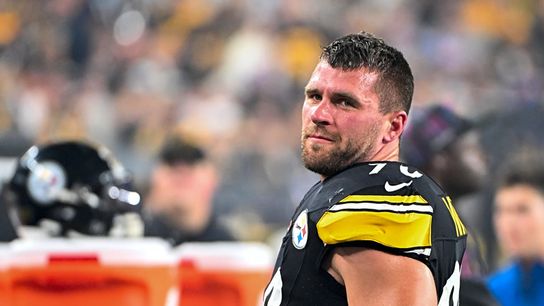 Steelers Definitely Shouldn't "Raise Any Red Flags" Just Yet About TJ Watt's Current Contract Dispute. Photo by Barry Reeger / Imagn Images