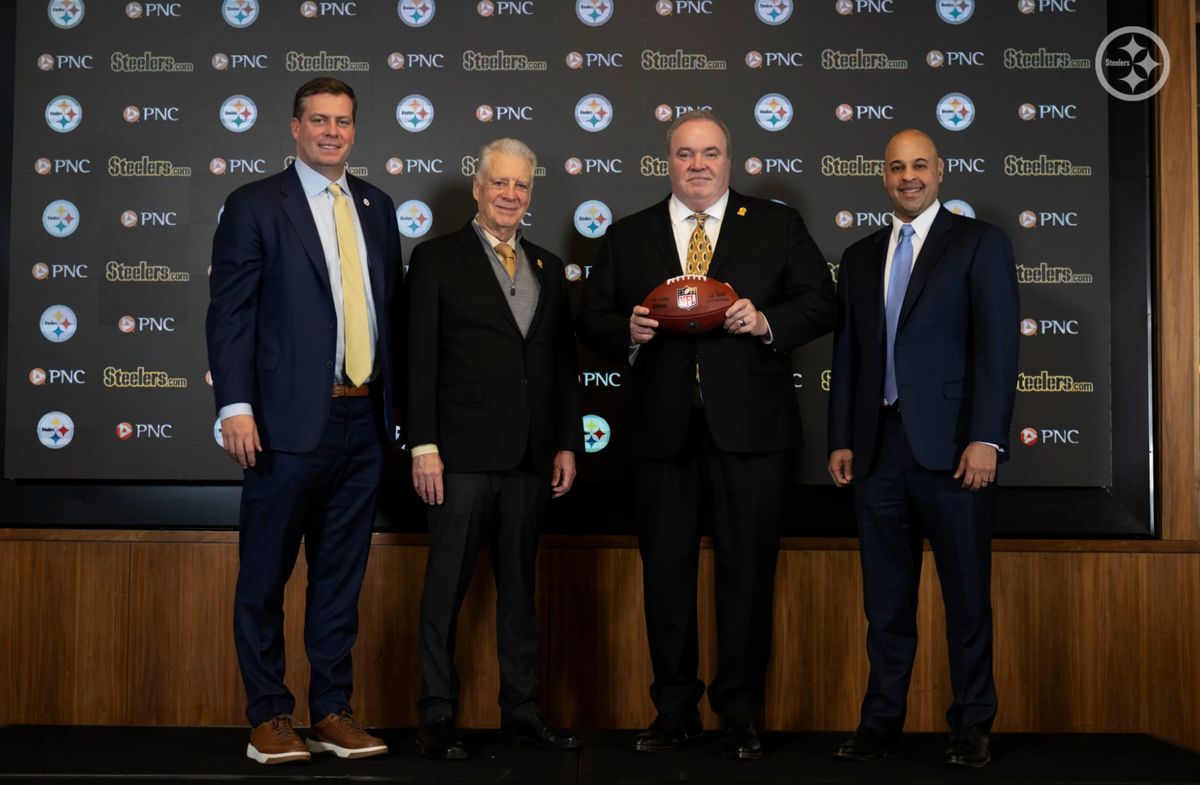 Steelers Mike McCarthy and Aaron Rodgers Steelers Mike McCarthy and Aaron Rodgers