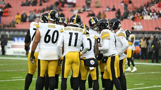 Essex: Steelers Offense Lacks Complete Identity And Confidence: "Always On Our Heels". Photo by Karl Roser / Pittsburgh Steelers