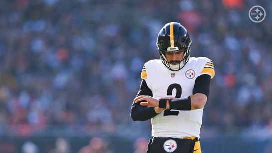 Steeler quarterback Mason Rudolph looks at his call sheet during Pittsburgh's 31-28 loss against the Chicago Bears in Week 12 of the 2025 NFL Regular Season.