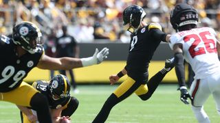 Steelers' Bizarre Week 1 Disaster Had A Surprising Hero Behind The Chaos (Steelers News). Photo by Charles LeClaire / Imagn Images