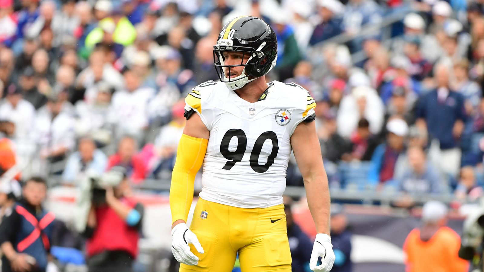 Steelers' TJ Watt Has A Critical Matchup Cincinnati May Not Be Able To Protect (Steelers News). Photo by Bob DeChiara / Imagn Images