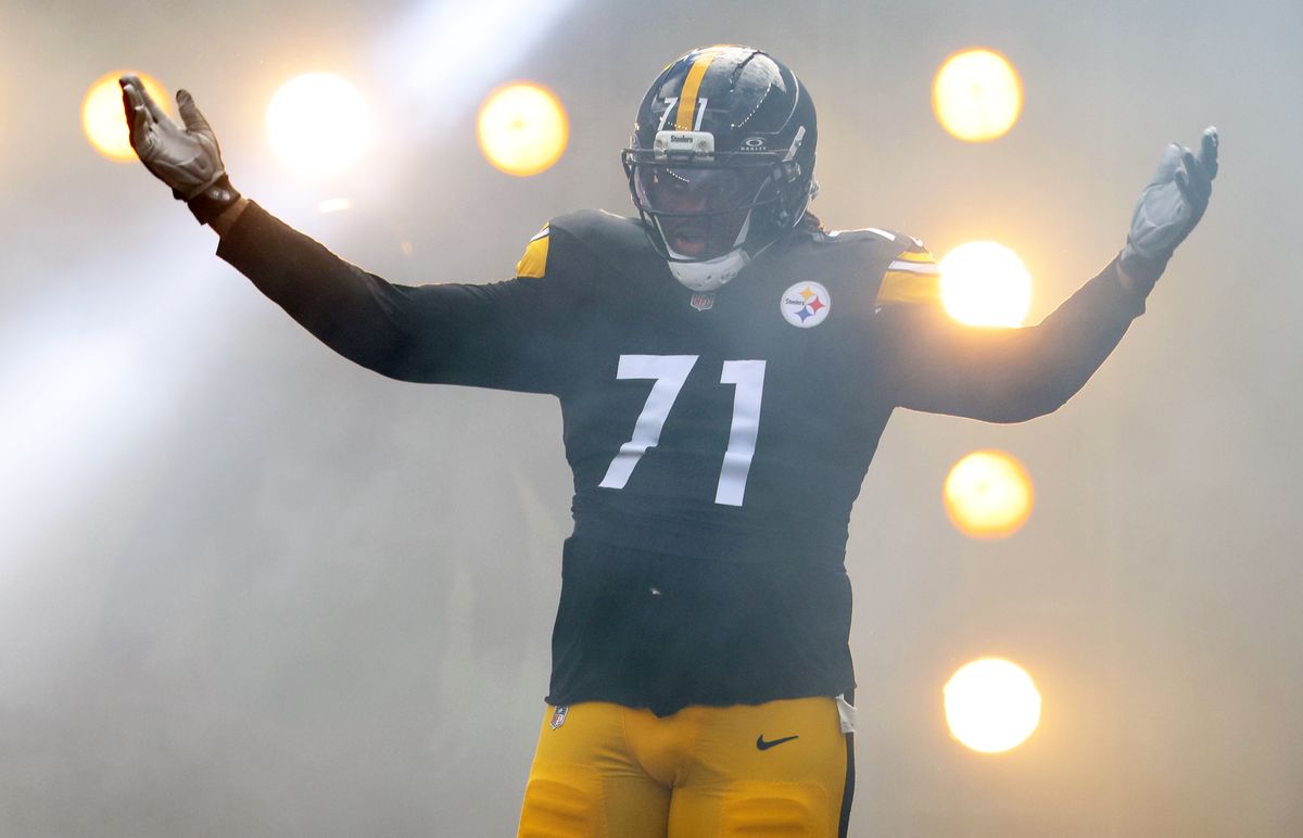 Steelers Max Iheanachor Steelers Max Iheanachor