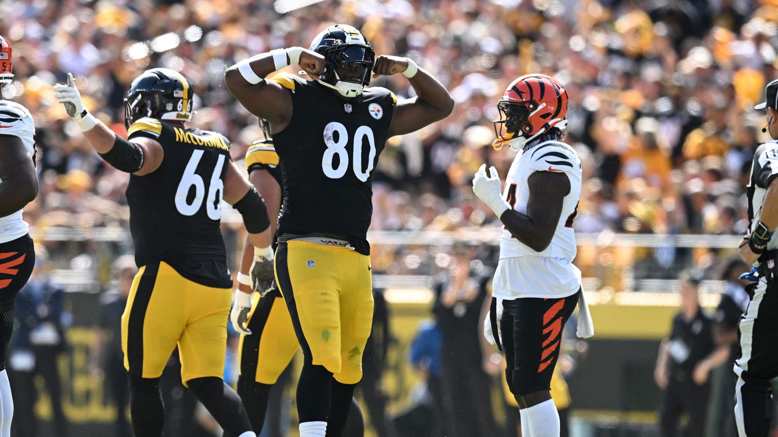 Steelers' Darnell Washington Draws Wild Reaction From Teammate (Steelers News). Photo by Barry Reeger / Imagn Images