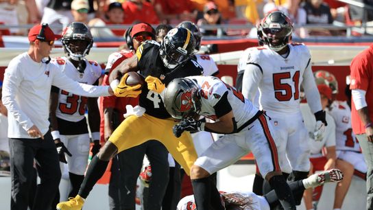 Steelers' DK Metcalf Earns Unusual Praise From Trai Essex For Blocking Through A Slow Start (Steelers News)