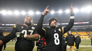 Steelers' Cam Heyward Sends Strong Message About Aaron Rodgers' Presence (Steelers News). Photo by Barry Reeger / Imagn Images