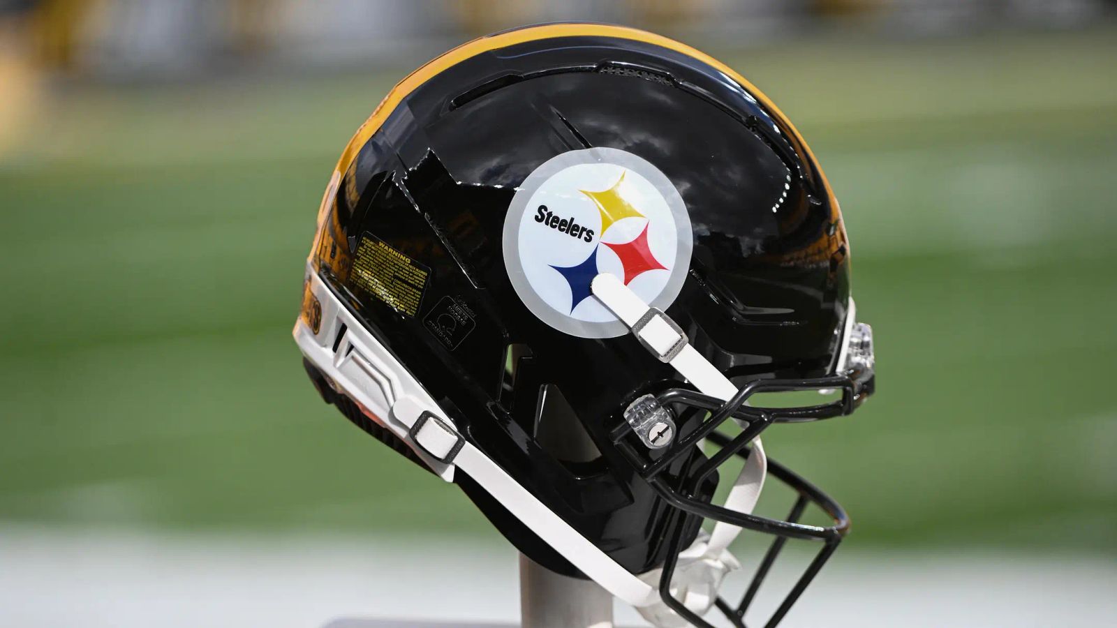 Steelers' Intriguing Offseason Battle Gets Powerful New Twist Ahead Of Training Camp (Steelers News). Photo by Barry Reeger / Imagn Images