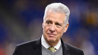 Steelers’ Art Rooney II May Shock Fans With Blank Checks For The Coaching Staff Extremely Soon (Steelers News). Photo by Icon Sportswire / Getty Images