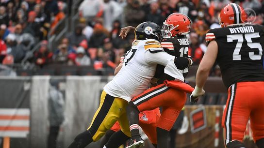 Steelers defensive tackle Cameron Heyward (97) during a regular season matchup between the Pittsburgh Steelers and Cleveland Browns.
