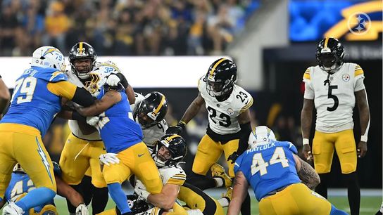 Former Steelers cornerback Darius Slay (23) during a regular season matchup between the Pittsburgh Steelers and Los Angeles Chargers.
