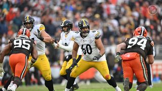 Steelers’ Dylan Cook Reveals Exactly Why Playing For Aaron Rodgers Is “Easy” (Steelers News). Photo by Karl Roser / Pittsburgh Steelers