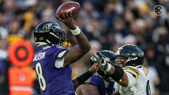Steelers defensive tackle Cameron Heyward (97) during a regular season matchup between the Pittsburgh Steelers and Baltimore Ravens.