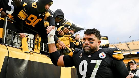 Steelers defensive tackle Cameron Heyward (97) during a regular season matchup between the Pittsburgh Steelers and Indianapolis Colts.