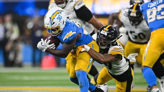 Steelers safety Kyle Dugger (29) during a regular season matchup between the Pittsburgh Steelers and Los Angeles Chargers.