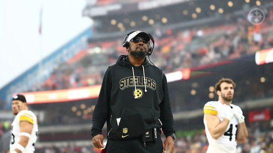 Steelers' Mike Tomlin Focused On Not Making Ravens Matchup Aaron Rodgers' Final Game (Steelers News)