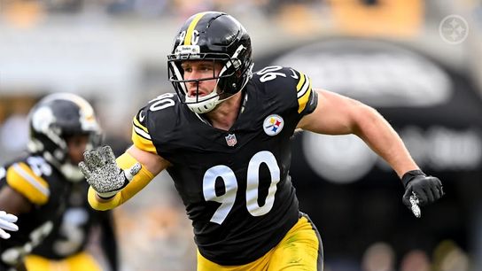 Steelers linebacker T.J. Watt (90) during a regular season matchup between the Pittsburgh Steelers and Cincinnati Bengals.