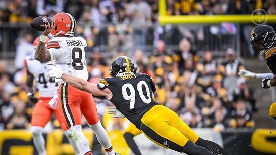 Steelers' linebacker T.J. Watt (90) during a regular season game between the Steelers and Cleveland Browns. Steelers' linebacker T.J. Watt (90) during a regular season game between the Steelers and Cleveland Browns.