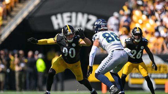 Steelers' TJ Watt (90) in a game against the Seattle Seahawks. Steelers TJ Watt