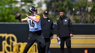 Steelers Super Bowl Champion Drops Polarizing Warning About The Future Of The Franchise (Steelers News). Photo by Karl Roser / Pittsburgh Steelers