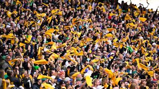 What Pittsburgh Steelers Fans Should Know About Online Casino Affiliate Links (Steelers). Photo by Karl Roser / Pittsburgh Steelers
