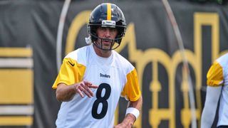 Steelers' Arthur Smith And Aaron Rodgers Have "More Middle Ground Than Most People Realize" Heading Into An Important 2025 Season (Steelers News). Photo by Gene J. Puskar / AP Photo
